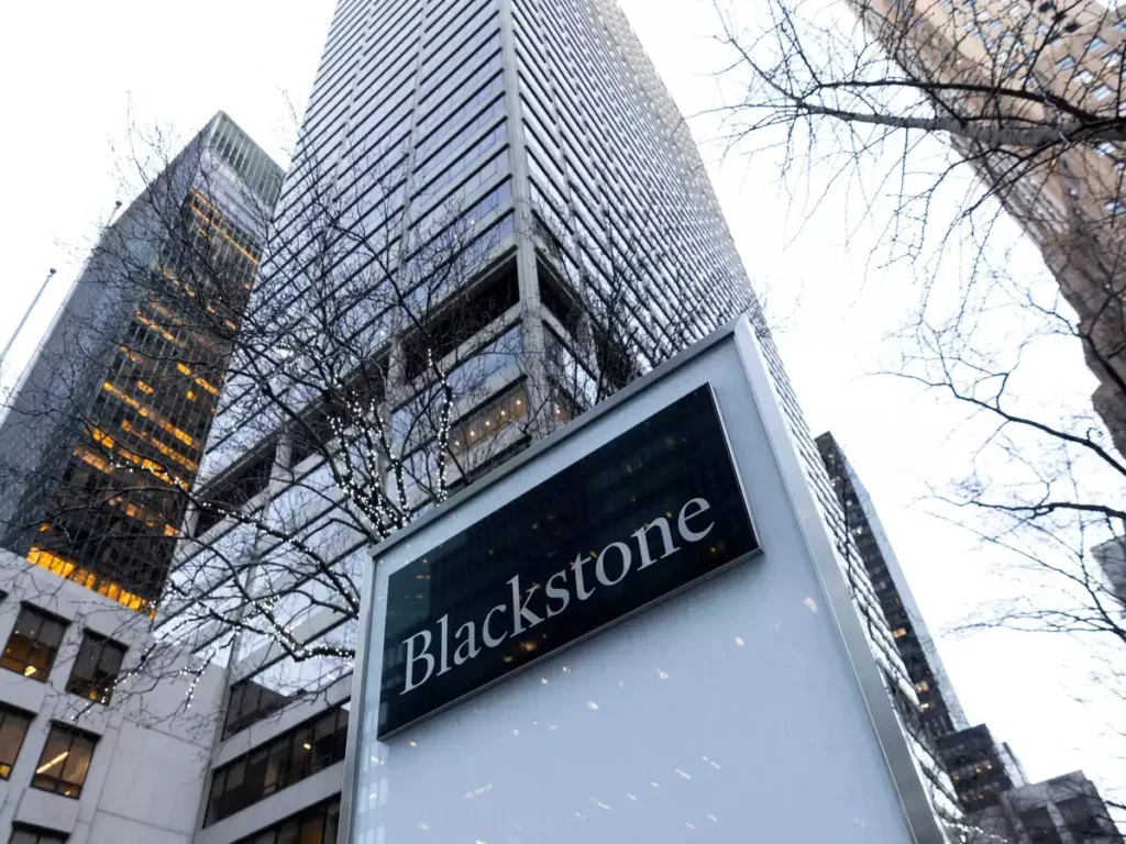 Blackstone Offices in New York where negotiations are underway for the sale of a stake in Hotel Investment Partners to GIC. PHOTO: Shutterstock/ALP