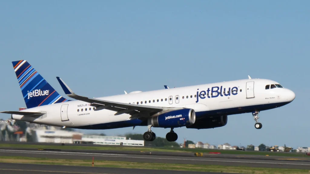 JetBlue Airways considers terminating $3.8 billion merger deal with Spirit Airlines. PHOTO: JetBlue Airways